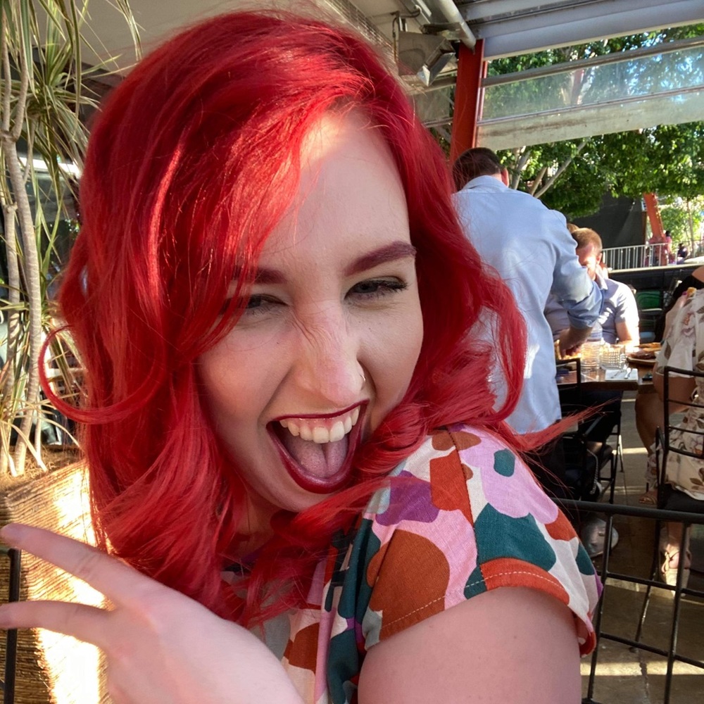 Meet your Posher, Lizzie
